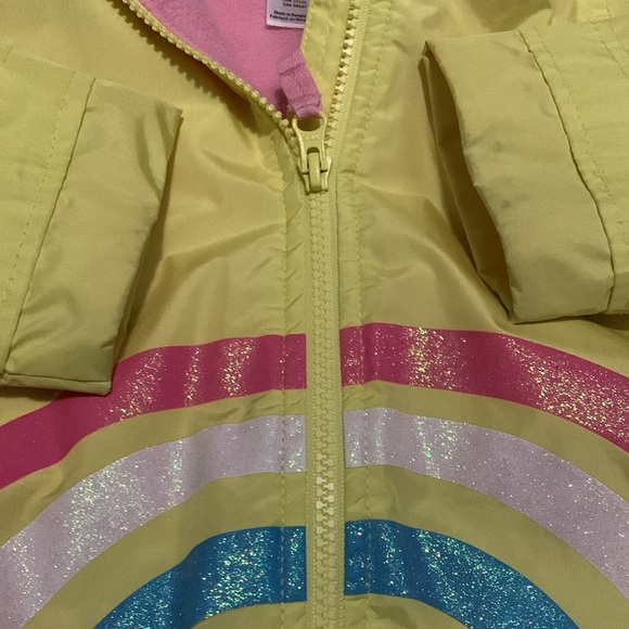 Rain jacket for girls! Size 3 in excellent used condition. - Picture 7 of 7